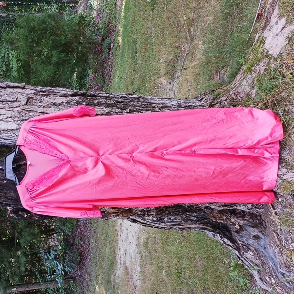 Vintage Nancy King night gown M